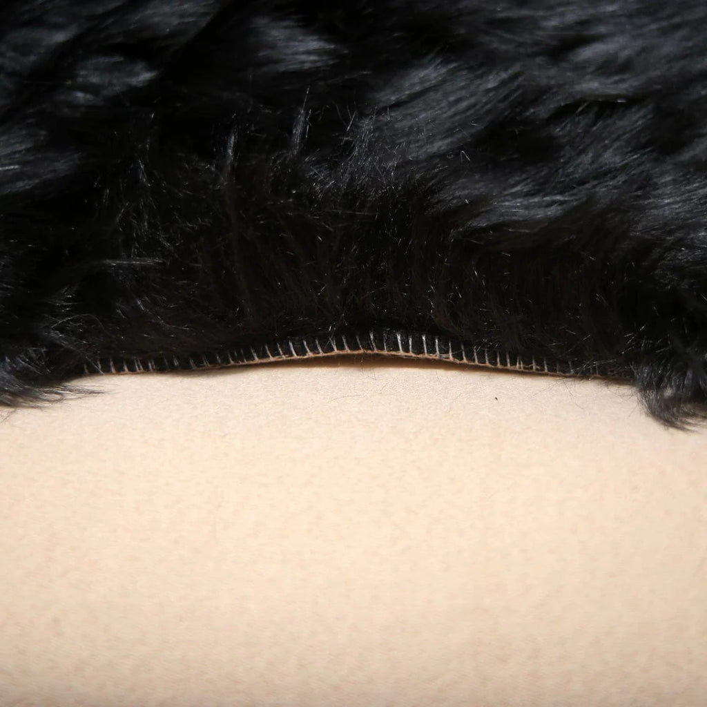 Black Fur Runner 2x6 ft